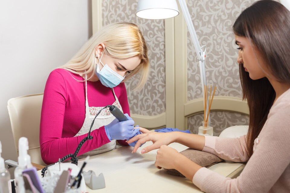 Yıldırım Manikürcü